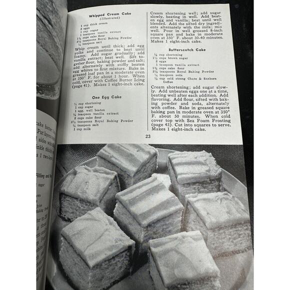Vintage Royal Baking Powder Cook Book 1940 Paperback 64 pages - Picture 10 of 11